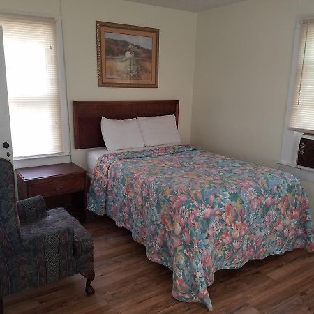 A Sapphire Inn Франклин Экстерьер фото